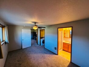 8670 Millcreek Rd in Tillamook, OR - Building Photo - Building Photo