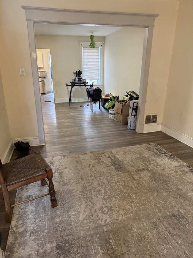 307 S Logan Ave in Trenton, NJ - Building Photo - Building Photo