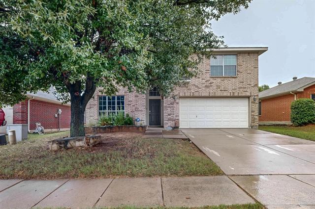 8505 Sagebrush Trail in Aubrey, TX - Foto de edificio