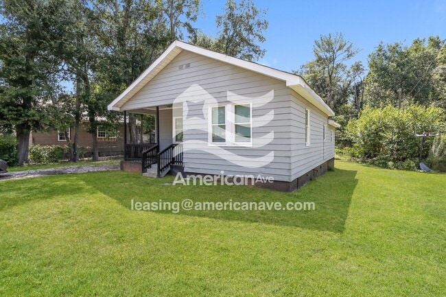 16 Ames St in Seneca, SC - Foto de edificio - Building Photo