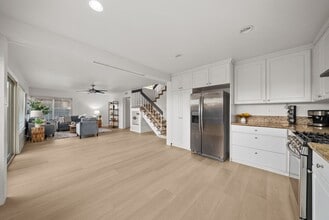 8656 Octans St in San Diego, CA - Building Photo - Building Photo