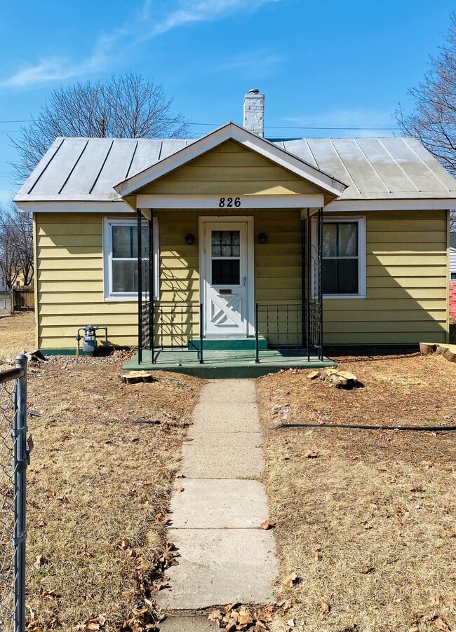 826 7th St S in La crosse, WI - Building Photo - Building Photo