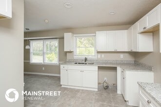 680 N Kingsley Dr in Lithia Springs, GA - Building Photo - Building Photo