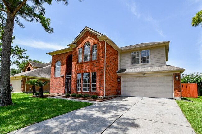 11707 Turtle Lake Dr in Houston, TX - Building Photo - Building Photo