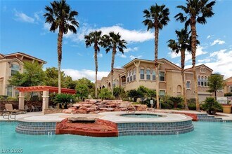 10550 W Alexander Rd, Unit 2216 in Las Vegas, NV - Building Photo - Building Photo