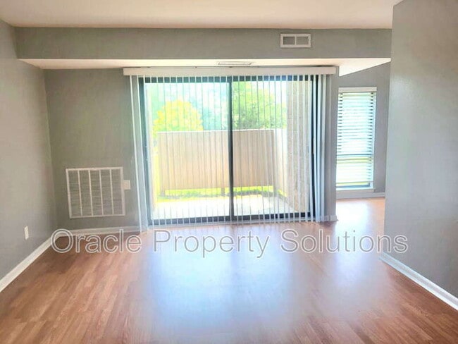 6085 Majors Ln in Columbia, MD - Building Photo - Building Photo