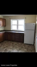 508 12th St, Unit A in Silvis, IL - Building Photo - Building Photo