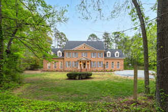 2238 Lakeview Ter in Burlington, NC - Building Photo - Building Photo
