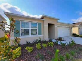 420 Noble Ave in Davenport, FL - Building Photo