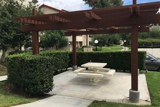 18164 Sundowner Way, Unit 1003 in Santa Clarita, CA - Building Photo - Building Photo