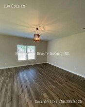 100 Cole Ln in Sylacauga, AL - Building Photo - Building Photo