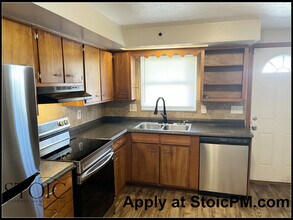 5270 Carbondale Dr in Columbus, OH - Building Photo - Building Photo