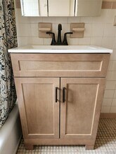 547 Violet Ave in Hyde Park, NY - Building Photo - Building Photo