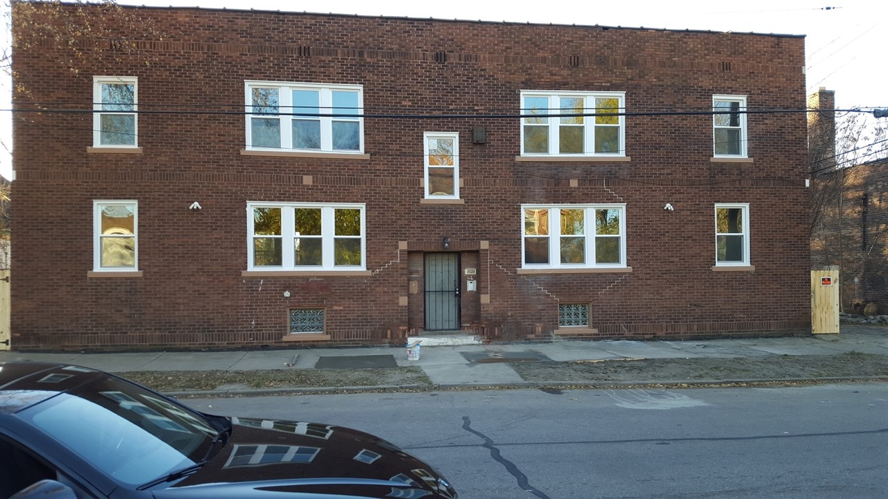 4533 Horatio St in Detroit, MI - Building Photo