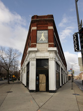 5600 N Ridge in Chicago, IL - Foto de edificio - Building Photo