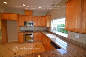 113 E Bonita Dr in Simi Valley, CA - Building Photo - Building Photo