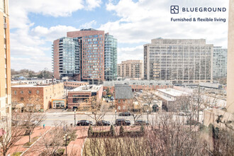 4835 Cordell Ave, Unit FL6-ID408 in Bethesda, MD - Building Photo - Building Photo