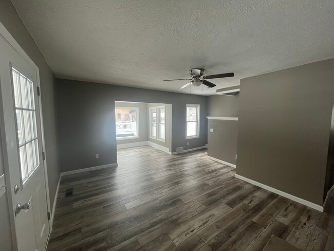 638 Sherman St in Geneva, OH - Building Photo - Building Photo