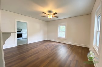 16 Smith St in Greenville, SC - Building Photo - Building Photo