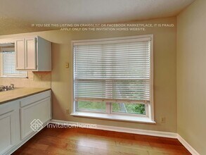 10850 Spotted Pony Trail in Alpharetta, GA - Foto de edificio - Building Photo