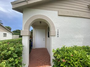 1263 NW 23rd Ln in Delray Beach, FL - Foto de edificio - Building Photo