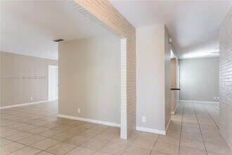 1461 Wyndcliff Dr in Wellington, FL - Building Photo - Building Photo