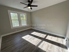 114 N Missouri Ave in Belleville, IL - Building Photo - Building Photo