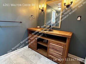 4261 Walton Creek Rd in Cincinnati, OH - Building Photo - Building Photo