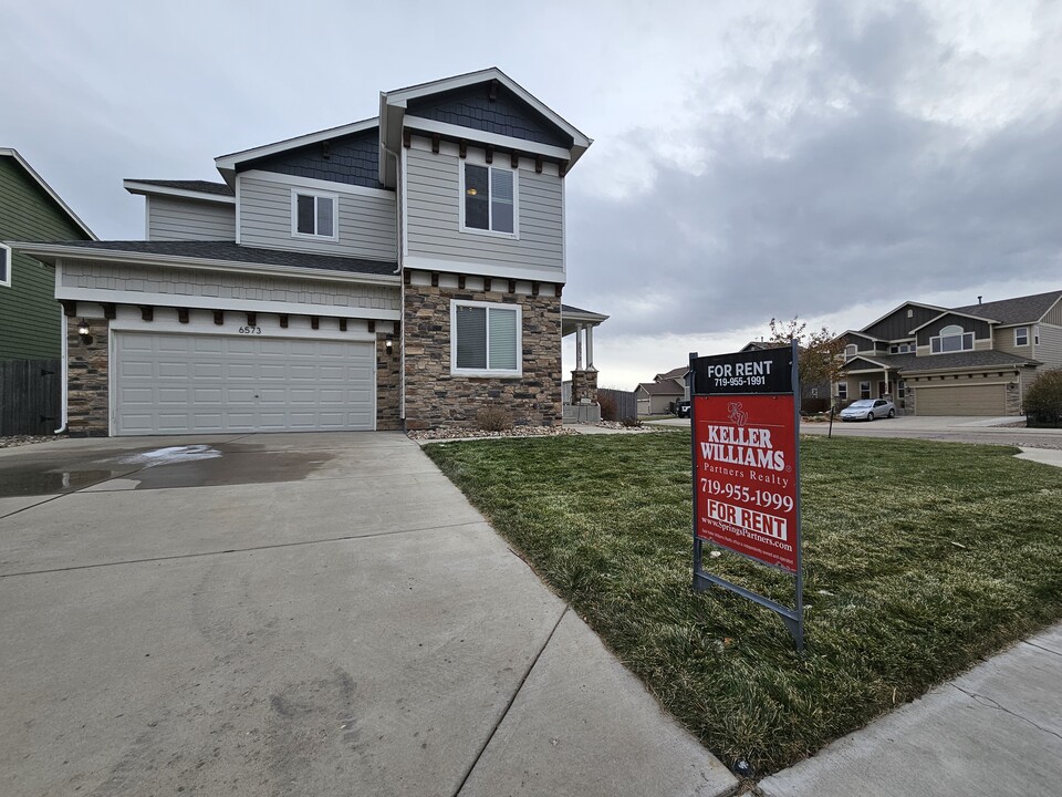 6573 Roundup Butte St in Colorado Springs, CO - Building Photo