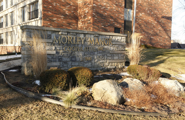 Morley Manor in Dearborn, MI - Building Photo - Building Photo