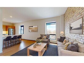 2109 Blaisdell Ave in Minneapolis, MN - Building Photo