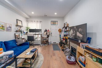 732 S Bond St in Baltimore, MD - Building Photo - Building Photo