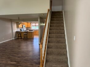 205 Prairie Ct in Freeport, PA - Building Photo - Building Photo