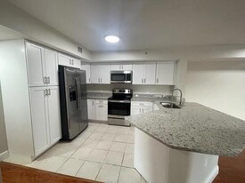 4180 San Marino Blvd, Unit 108 in West Palm Beach, FL - Building Photo - Building Photo