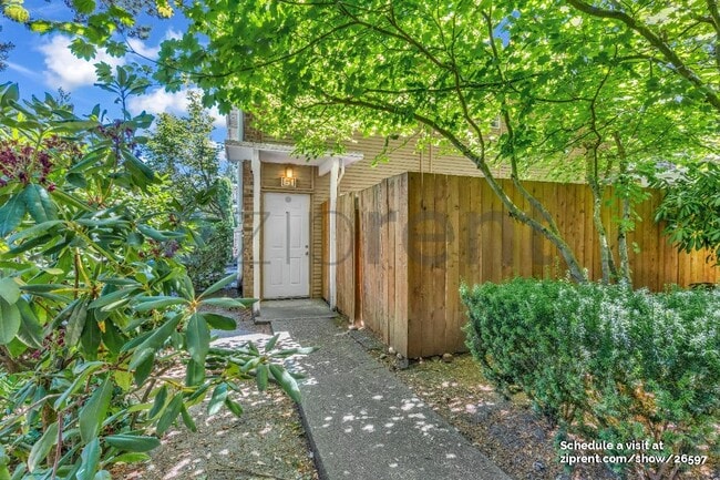 property at 12211 SE 59th St