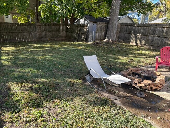 605 S Prairie St in Champaign, IL - Foto de edificio - Building Photo