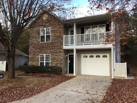 141 Cameron Way Cir in Winston-Salem, NC - Building Photo