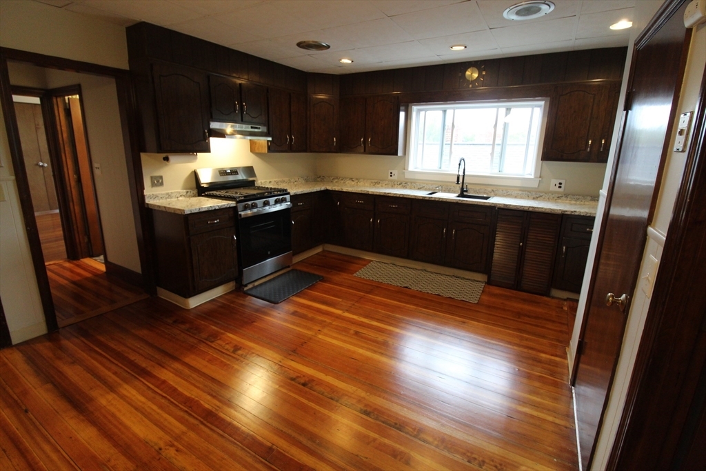 65 Elm St, Unit 3 in Cambridge, MA - Building Photo