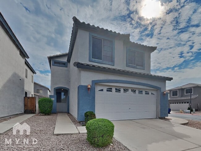 property at 2121 N 29th Pl