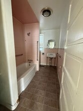 51 James St in Amsterdam, NY - Building Photo - Building Photo