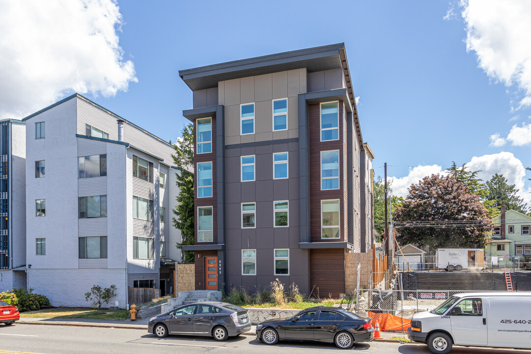 5234 15th Ave NE in Seattle, WA - Building Photo