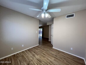 1033 W Pecos Ave in Mesa, AZ - Building Photo - Building Photo