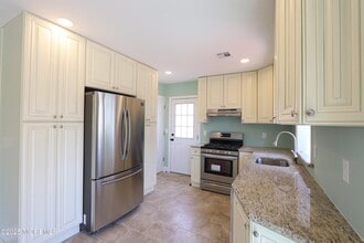 602 Chestnut St in Lakehurst, NJ - Building Photo - Building Photo