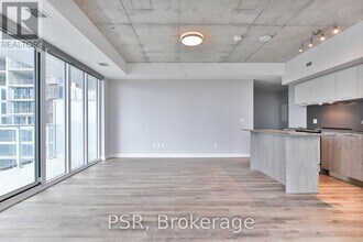 25 Baseball Pl in Toronto, ON - Building Photo - Building Photo