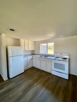 415 Jasmine Ln in San Marcos, TX - Building Photo