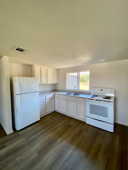 415 Jasmine Ln in San Marcos, TX - Foto de edificio