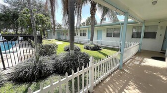 1601 S Federal Hwy, Unit 9 in Lake Worth Beach, FL - Building Photo