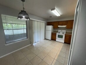 3040 Windover Ave in Kissimmee, FL - Building Photo - Building Photo