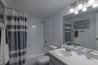 The Worthington at the Beltway - 6