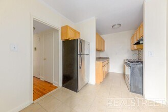 100 E 21st St in Brooklyn, NY - Building Photo - Building Photo